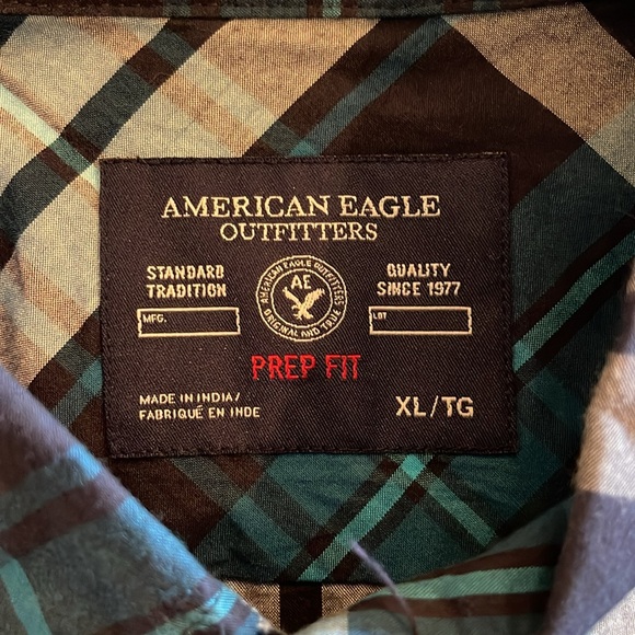 American Eagle Prep Fit Blue Plaid Button Down Shirt, men’s XL - Picture 3 of 4